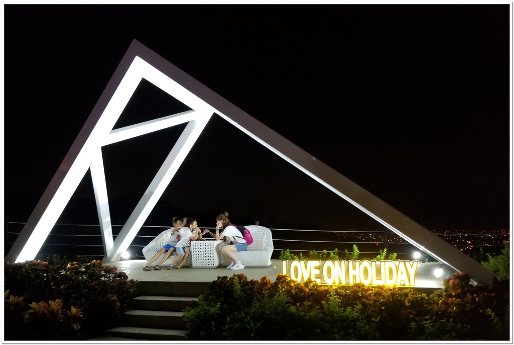 黑白 - 雲 . 夕陽