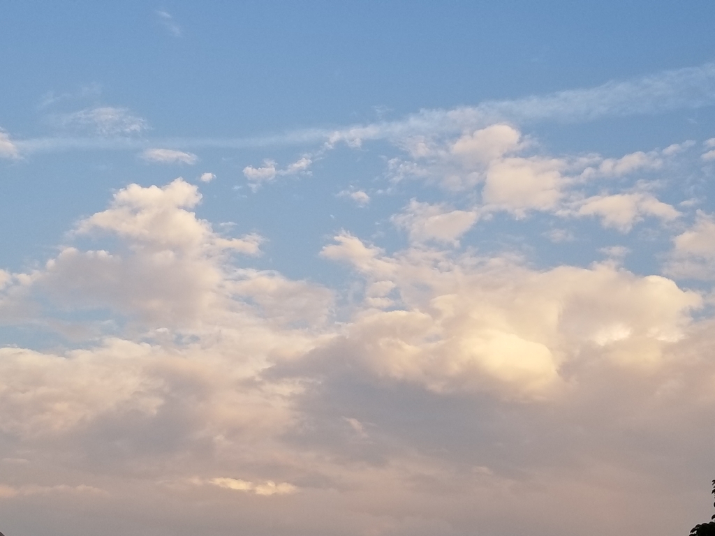 步道 - 雲 . 夕陽